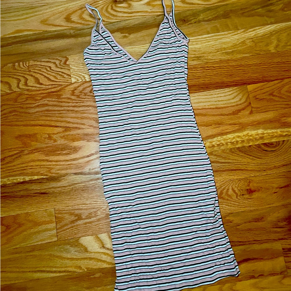 Forever 21 body con dress